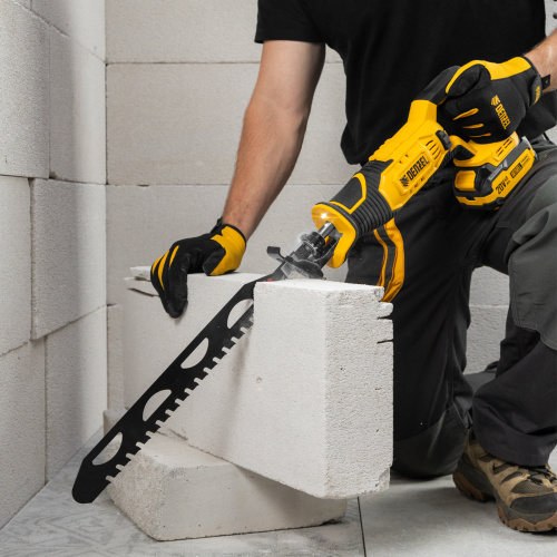 Пила сабельная аккумуляторная RS-180, Li-Ion, 20 В Denzel по ценам производителя в Челябинске с доставкой по всей России