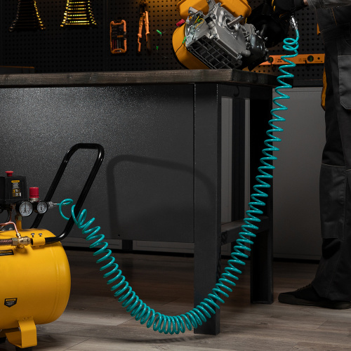 Полиуретановый спиральный шланг профессиональный BASF, 10 м, с быстросъемными соединениями Stels по ценам производителя в Челябинске с доставкой по всей России