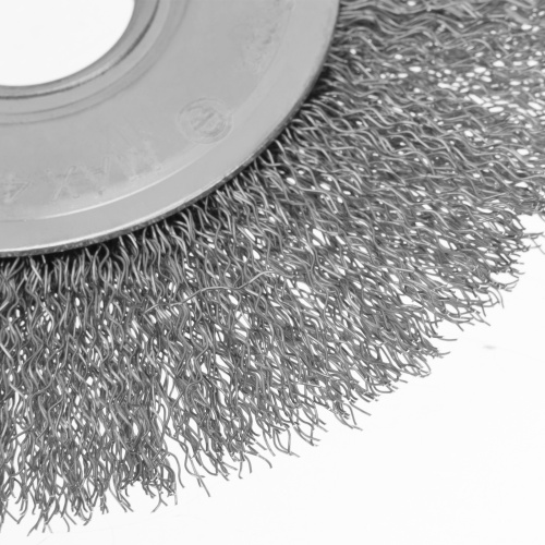 Щетка для УШМ, 125 мм, "Плоская", витая нержавеющая проволока 0.3 мм, посадка 22.2 мм Denzel по ценам производителя в Челябинске с доставкой по всей России