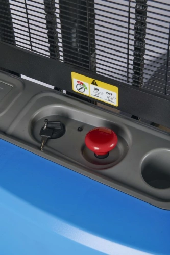 Штабелер самоходный 1,5 т 3,0 м TOR WS15H-3000SC PRO 24/85 В/Ач контр. скорости подъема по ценам производителя в Челябинске с доставкой по всей России