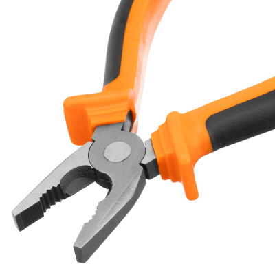 Плоскогубцы комбинированные Comfort, 180 мм, шлифованные, двухкомпонентные рукоятки Sparta по ценам производителя в Челябинске с доставкой по всей России