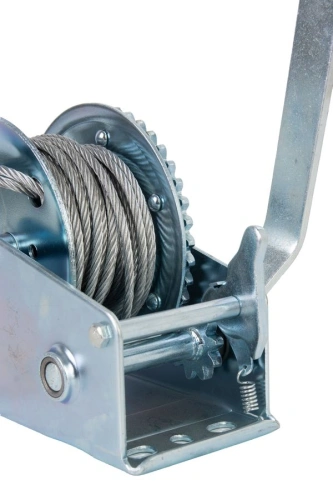 Лебедка ручная барабанная с тросом  400кг  10м оцинкованная TOR FD по ценам производителя в Челябинске с доставкой по всей России