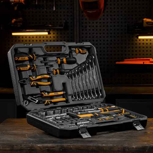 Набор инструментов, 1/2", 1/4", CrV, S2, пластиковый кейс, 84 предмета Denzel по ценам производителя в Челябинске с доставкой по всей России