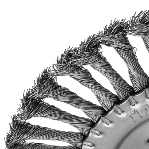 Щетка для УШМ 200 мм, посадка 22.2 мм, плоская, крученая проволока 0.5 мм Matrix по ценам производителя в Челябинске с доставкой по всей России