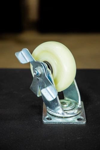 Колесо большегрузное поворотное SCdnb 42 100 мм полипропиленовое с тормозом по ценам производителя в Челябинске с доставкой по всей России