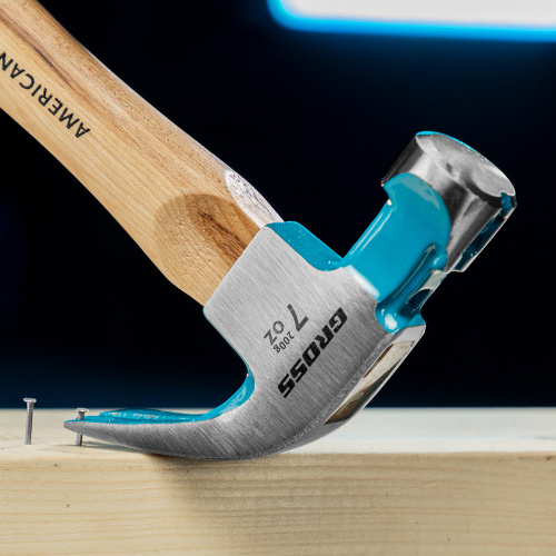 Молоток-гвоздодер, 200 г, угол 45, магнит, обрезиненная рукоятка American hickory GROSS по ценам производителя в Челябинске с доставкой по всей России
