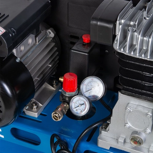 Компрессор ременной масляный TOR OBL 50-10-2,2 220V по ценам производителя в Челябинске с доставкой по всей России