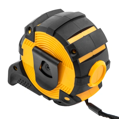 Рулетка 8м х 32мм, автоматич. фиксац., нейлон. покрытие, магнит. зацеп, двухстор. разметка Denzel по ценам производителя в Челябинске с доставкой по всей России