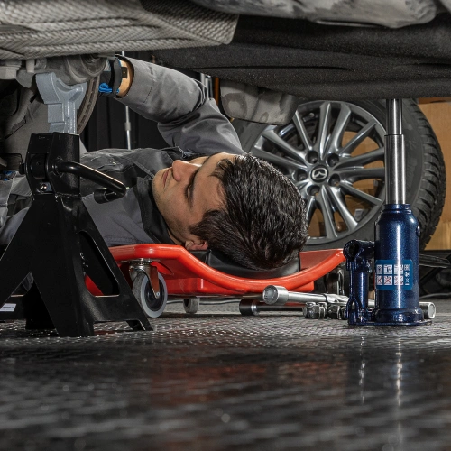 Домкрат гидравлический бутылочный телескопический, 2 т, подъем 170-380 мм Stels по ценам производителя в Челябинске с доставкой по всей России