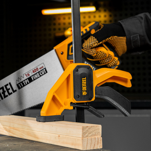 Струбцина F-образная, быстрозажимная, 300 х 80 мм, усиленный нейлоновый корпус Denzel по ценам производителя в Челябинске с доставкой по всей России