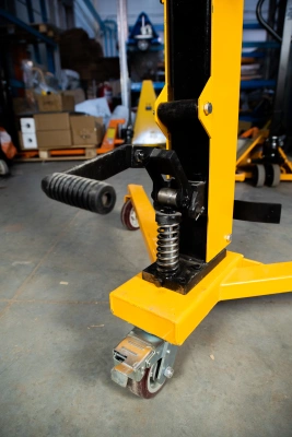 Тележка для бочек 300 кг TOR DT30 по ценам производителя в Челябинске с доставкой по всей России