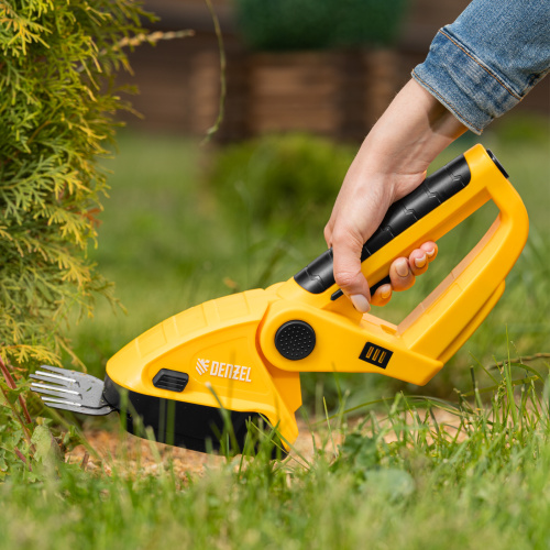 Ножницы-кусторез аккумуляторные GS-7, Li-Ion, 7,2 В Denzel по ценам производителя в Челябинске с доставкой по всей России