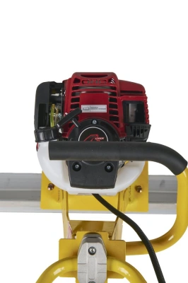 Виброрейка для бетона бензиноваяс лезвием 2м TOR XH25E по ценам производителя в Челябинске с доставкой по всей России