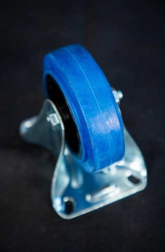 Колесо неповоротное резина FRCL 42 100 мм (F) по ценам производителя в Челябинске с доставкой по всей России