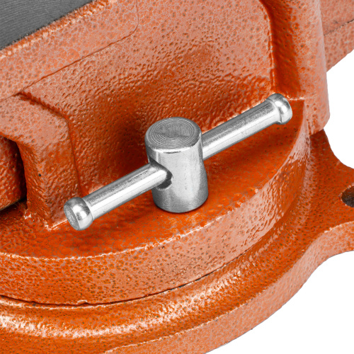 Тиски слесарные, 125 мм, поворотные, с наковальней Sparta по ценам производителя в Челябинске с доставкой по всей России