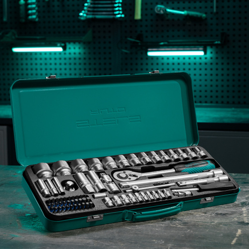 Набор торцевых головок с трещоткой, 1/2" и 1/4", 68 предметов Stels по ценам производителя в Челябинске с доставкой по всей России