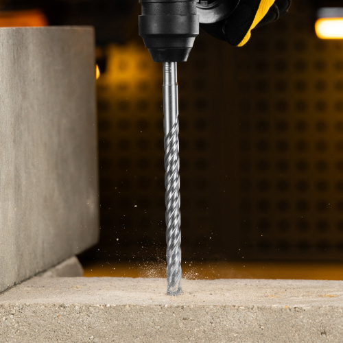 Бур по бетону, цельная крестовая пластина, 12x215 мм, SDS PLUS Denzel по ценам производителя в Челябинске с доставкой по всей России