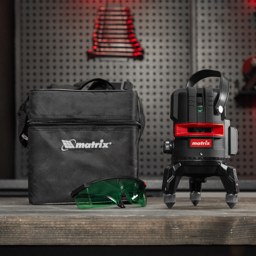 Лазерный уровень ML 06 Green, 30 м, 520 нм, аккумулятор Li 2800 мАч, резьба 5/8" Matrix по ценам производителя в Челябинске с доставкой по всей России