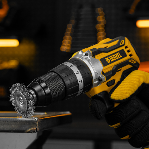 Набор щеток для дрели, 1 Плоская 50мм, 2 Чашки 25-50мм, шпилька, нерж. вит. проволока Denzel по ценам производителя в Челябинске с доставкой по всей России