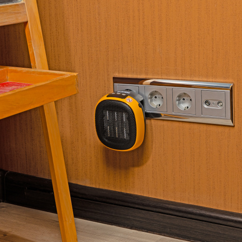 Тепловентилятор портативный керамический DTFC-700, 3 реж. вентилятор, нагрев 700 Вт Denzel по ценам производителя в Челябинске с доставкой по всей России