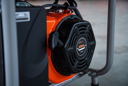 Генератор бензиновый 5,0 кВт 220В/380В с электростартером TOR KM6500HE по ценам производителя в Челябинске с доставкой по всей России