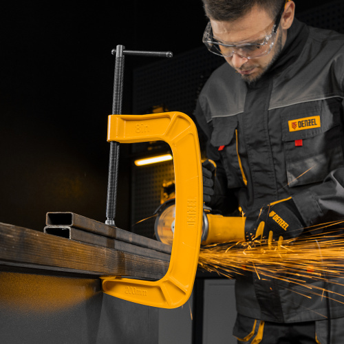 Струбцина G-образная, усиленная, 200 мм Denzel по ценам производителя в Челябинске с доставкой по всей России