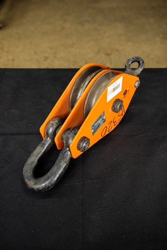 Блок монтажный двухрольный с ушком TOR 32 т по ценам производителя в Челябинске с доставкой по всей России