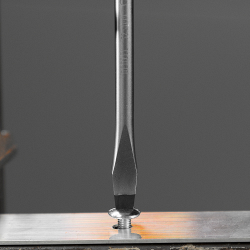 Отвертка, SL8x150 мм, S2, 3к рукоятка Denzel по ценам производителя в Челябинске с доставкой по всей России