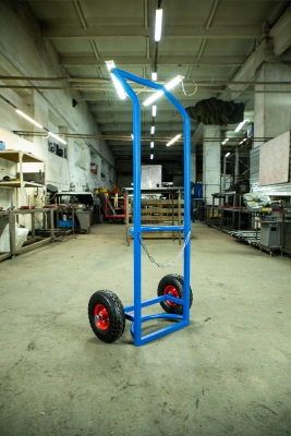 Тележка для пропановых баллонов TOR ПР-1, 1 баллон (пневмо колеса 250 мм) купить в Москве с доставкой по всей России | ProtosMarket.ru