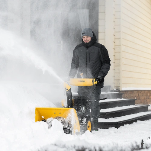 Гибридная снегоуборочная машина с функц. подметания SWB-600, 212 сс, руч. старт, 2 насадки Denzel по ценам производителя в Челябинске с доставкой по всей России