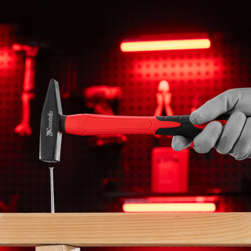 Молоток слесарный optimal, 400 г, фибергласовая обрезиненная рукоятка, квадратный боек Matrix по ценам производителя в Челябинске с доставкой по всей России