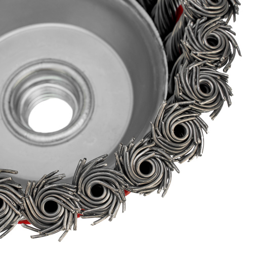 Щетка для УШМ, 100 мм, М14, "чашка", крученая проволока 0.8 мм Matrix по ценам производителя в Челябинске с доставкой по всей России