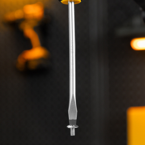 Отвертка, SL8x150 мм, S2, 3к рукоятка Denzel по ценам производителя в Челябинске с доставкой по всей России