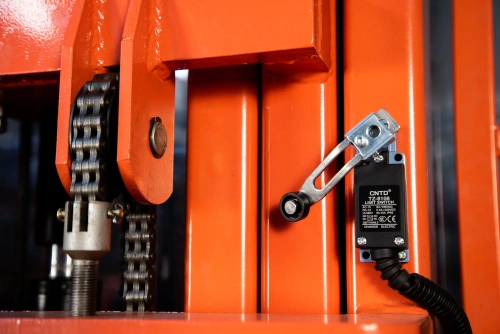 Сборщик заказов с электроподъемом 200 кг 4,0 м TOR GOPY4.403 по ценам производителя в Челябинске с доставкой по всей России