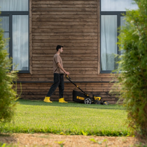 Газонокосилка аккумуляторная бесщет. DLM-460, 460 мм, травосб. 65 л., Li-Ion, 40 В Denzel по ценам производителя в Челябинске с доставкой по всей России