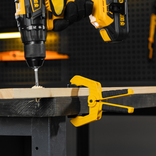 Струбцина клещеобразная, усиленная 65 х 50 мм, двухкомпонентные рукоятки Denzel по ценам производителя в Челябинске с доставкой по всей России