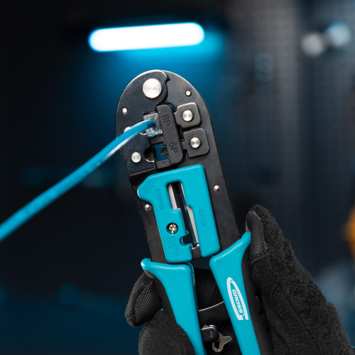 Клещи для обжима телефонных и компьютерных клемм RJ-45, 6P, 8P и RJ-11/12, 6P, 8P Gross по ценам производителя в Челябинске с доставкой по всей России
