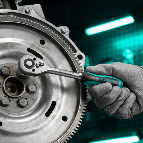 Набор торцевых головок с трещоткой, 1/4"и 3/8", 44 предмета Stels по ценам производителя в Челябинске с доставкой по всей России