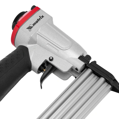 Нейлер финишный, шпилькозабивной пистолет, пневматический, гвоздь 23GA D 0.64 мм  длина 10-30 мм Matrix по ценам производителя в Челябинске с доставкой по всей России