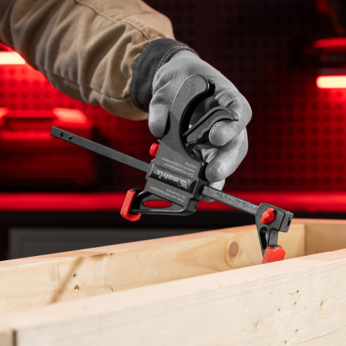 Струбцина универсальная F-образная, 150 х 265 х 45 мм, пластмассовый корпус Matrix по ценам производителя в Челябинске с доставкой по всей России