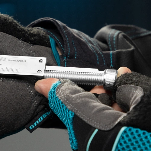 Штангенциркуль, 150 мм, 0.02 мм, нержавеющая сталь, с глубиномером Gross по ценам производителя в Челябинске с доставкой по всей России