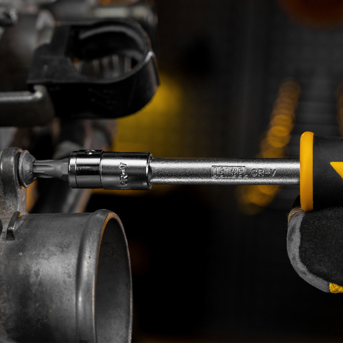 Набор инструментов, 1/2", 1/4", CrV, S2, пластиковый кейс, 122 предмета Denzel по ценам производителя в Челябинске с доставкой по всей России