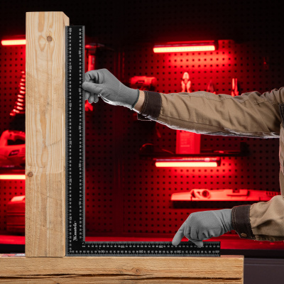 Угольник, 400 х 600 мм, цельнометаллический Matrix по ценам производителя в Челябинске с доставкой по всей России