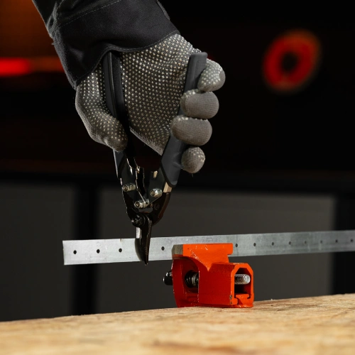 Тиски, 60 мм, крепление для стола Sparta по ценам производителя в Челябинске с доставкой по всей России