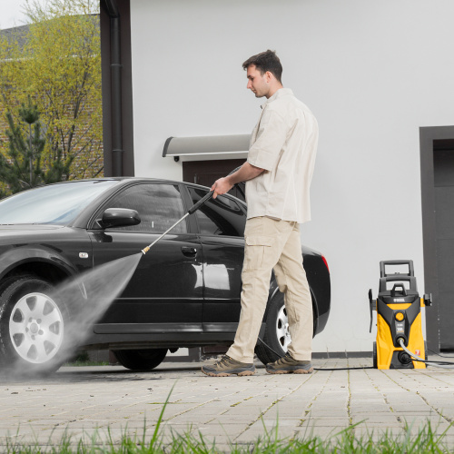 Моечная машина высокого давления R-180i, 2400 Вт, 180 бар, 7.5 л/мин, асинхронный двигатель Denzel по ценам производителя в Челябинске с доставкой по всей России