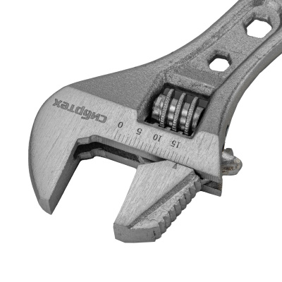 Ключ разводной, 150мм, переставная губка, 2-х комп. рукоятка Сибртех по ценам производителя в Челябинске с доставкой по всей России