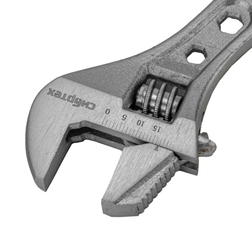 Ключ разводной, 150мм, переставная губка, 2-х комп. рукоятка Сибртех по ценам производителя в Челябинске с доставкой по всей России