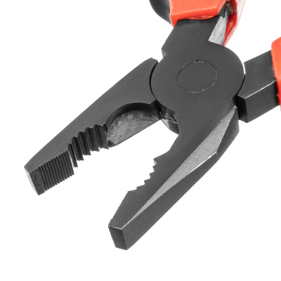 Плоскогубцы комбинированные Black Nickel, 200 мм, двухкомпонентные рукоятки Matrix по ценам производителя в Челябинске с доставкой по всей России