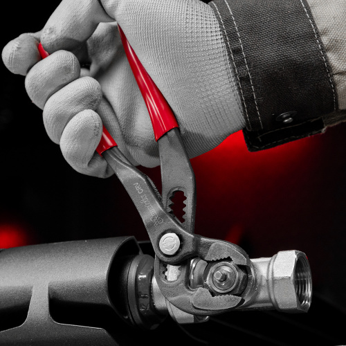 Клещи переставные 180 мм, кнопочный механизм, хром-ванадий, обливные рукоятки Matrix по ценам производителя в Челябинске с доставкой по всей России