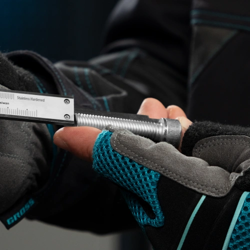 Штангенциркуль, 150 мм, 0.02 мм, нержавеющая сталь, с глубиномером Gross по ценам производителя в Челябинске с доставкой по всей России